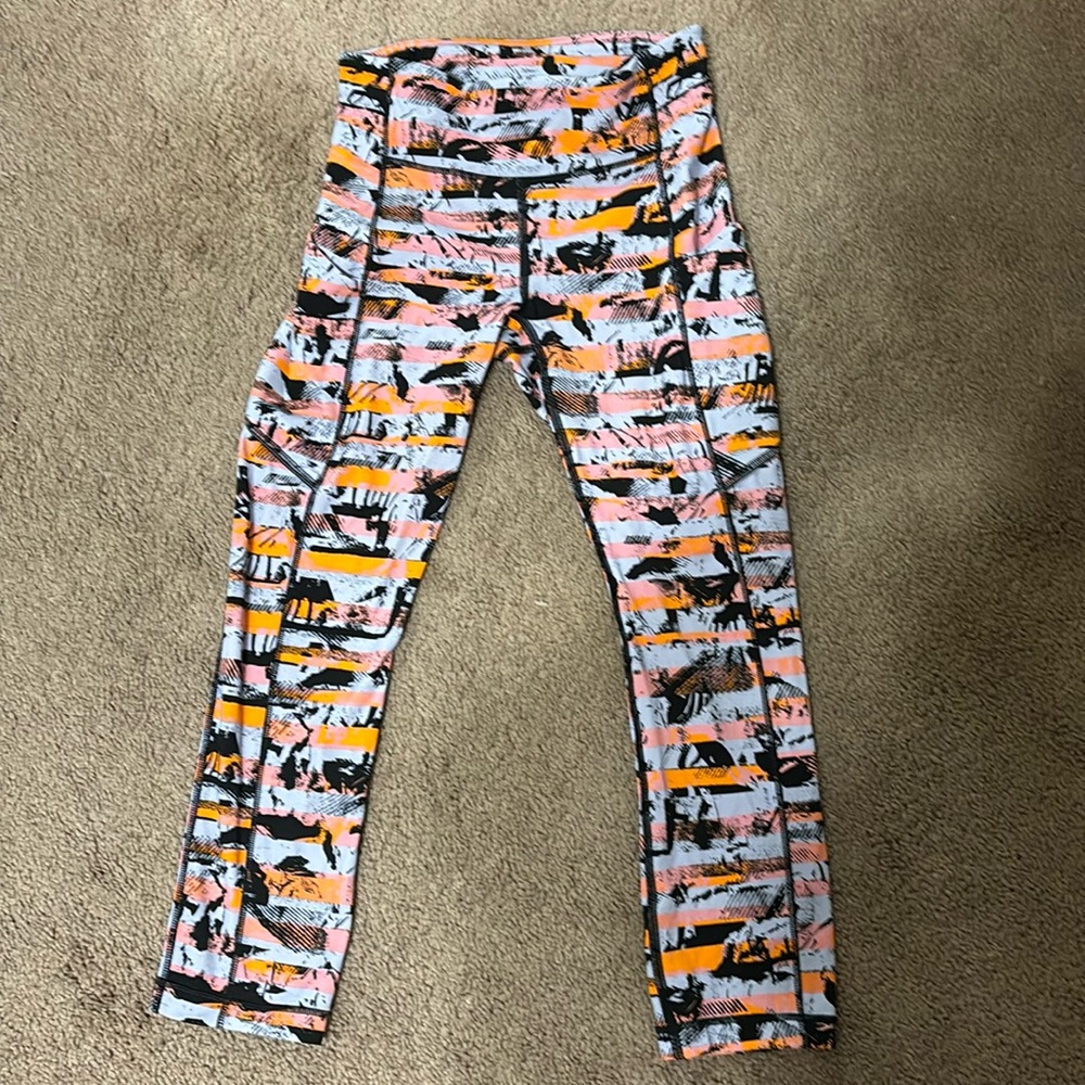 Lululemon printed yoga pants size 2
